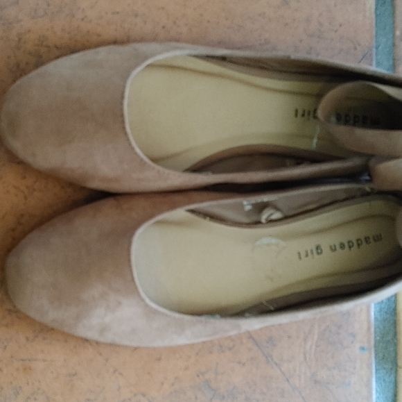 Madden Girl Ballet Flats - Picture 1 of 3